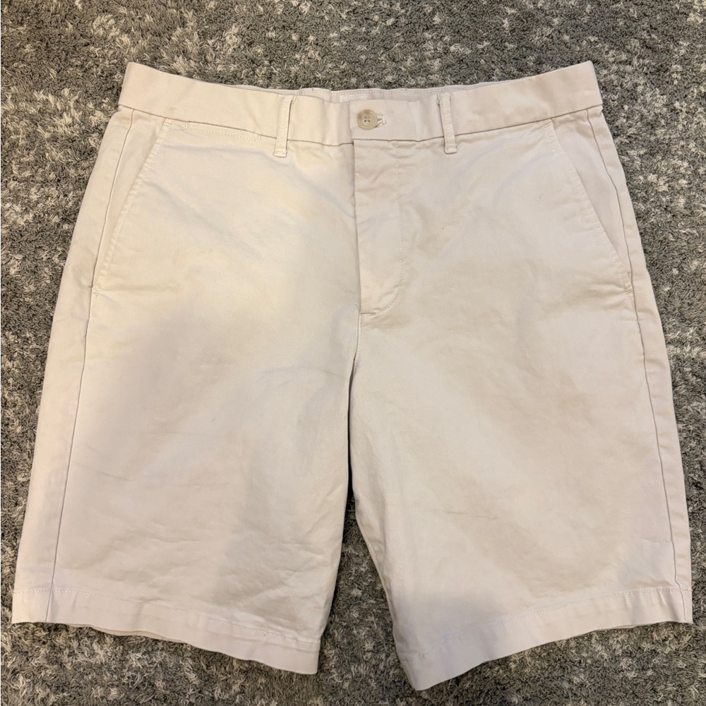 Two Pairs Men’s GAP Shorts Size 33 10”
